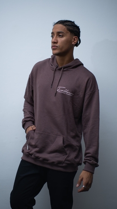 BUZO FOLLOW MARRÓN OVERSIZE