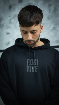 BUZO POSITIVE NEGRO OVER en internet