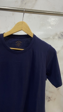 REMERA BÁSICA AZUL - comprar online
