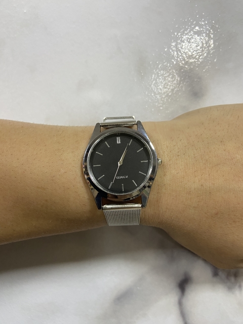 RELOJ SQUAD GRIS