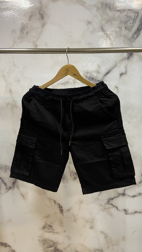 BERMUDA JOGGER CARGO NEGRA