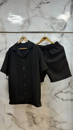 SHORT DE LINO