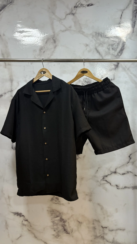 SHORT DE LINO