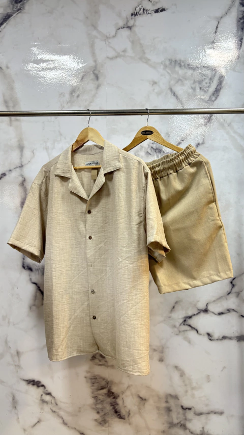 SHORT DE LINO