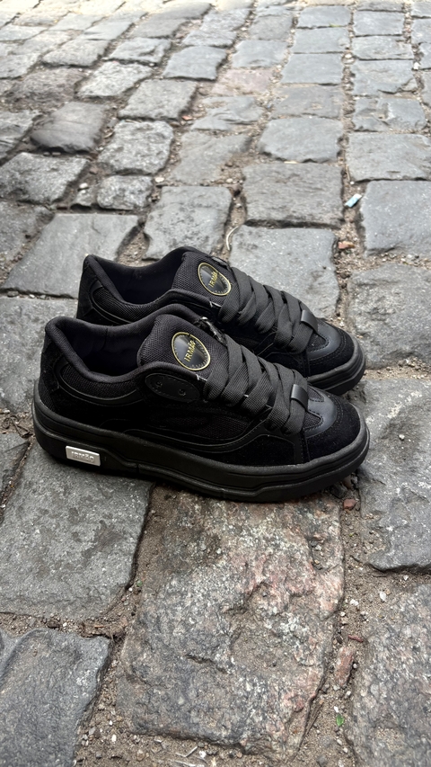 ZAPATILLAS GOAT NEGRAS - comprar online