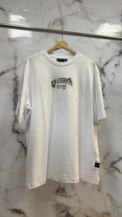 REMERA BY CUARTO OVERSIZE en internet