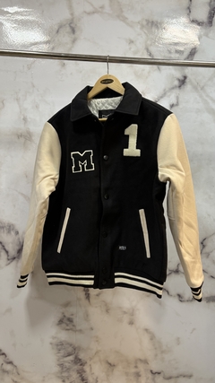 CAMPERA UNIVERSITARIA MK - ORO AZTECA