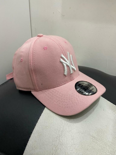 GORRA NY ROSA