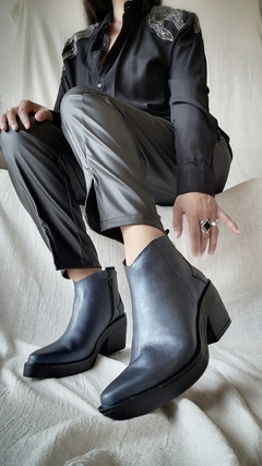 Botas Reki Azul Cuero en internet