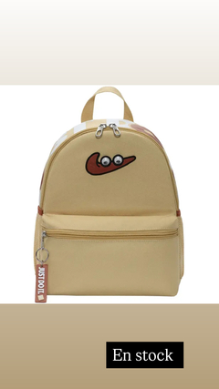 Mochila Nike en internet