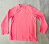 Remera H&M con filtro UV