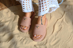 FLATFORM VALENTINA na internet