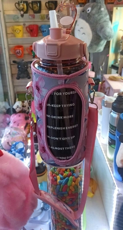 Botella 2 litros tiempo y motivacional con soporte para llevar en internet