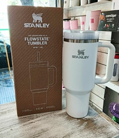 Vaso Stanley Quencher 1.18 Lts Edición Limitada H2.0 Color Blanco - comprar online