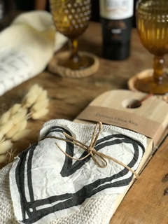 tabla y paño de cocina love