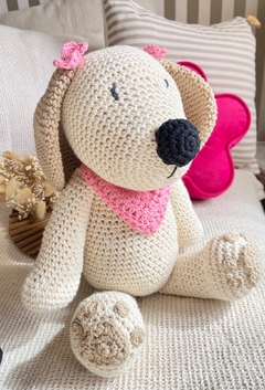perrita con moñitos en internet