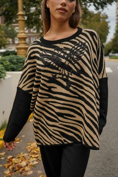 Sweter jacard cebra 654