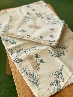 Funda de almohadón 50x30 - botánica azul - tienda online