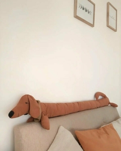 MUÑECO DE TELA - GINO SALCHICHA VERSION XL - comprar online