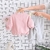 CONJ. BEBÊ FEM. FLORAL POMPOM ROSA LC0545 na internet
