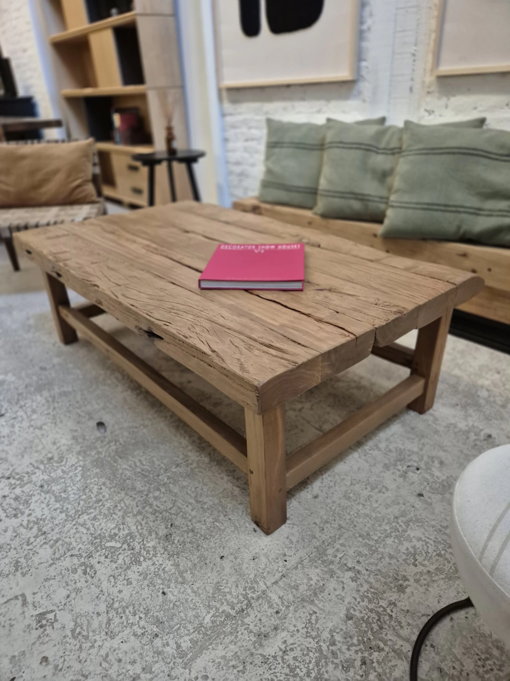 MESA FERNANDA