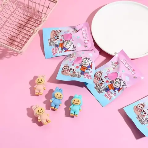 GOMA SORPRESA LABUBU