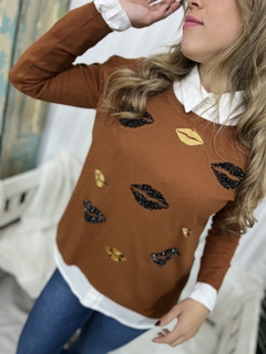SWEATER BORDADO BESOS (MG507) - tienda online