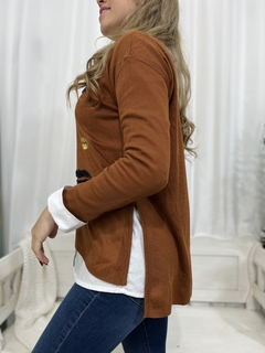 SWEATER BORDADO BESOS (MG507) en internet