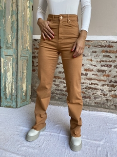 JEAN RELAXED ANTO CAMEL - ECCOMICUA (ECC024) en internet