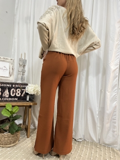 Imagen de PANTALON BORDADO - CALA (90317)