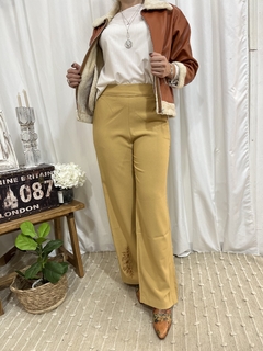 PANTALON BORDADO - CALA (90317)