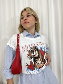 REMERA - RUTHLESS (SM123) - Magda