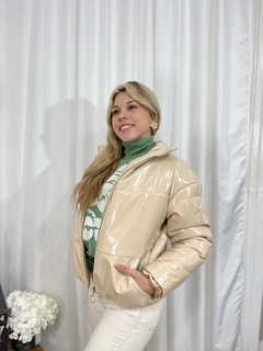 Imagen de CAMPERA PUFFER CHAROL (MG720)