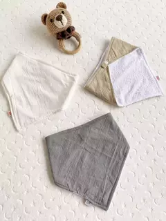BABERO BANDANA LISO (CO28)