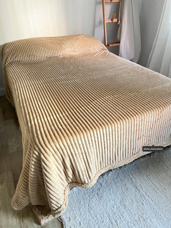 Frazada cubrecama Patagonia City King | Beige - comprar online