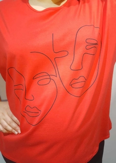 Remera 2 caras en internet