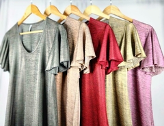 Remera Shine satinada con volados - comprar online