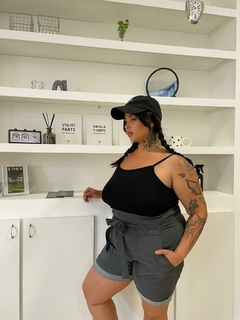 Short Sofia en internet