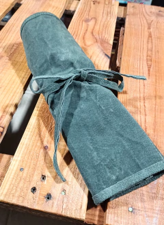 Juego Grandes Asadores En Estuche De Cuero Bien Afilados - D&G REGALERÍA