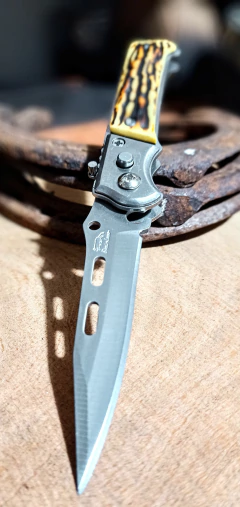 Navaja Cortaplumas Automático 10310 Con Traba De Seguridad - tienda online