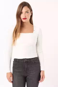 Remera Tridente