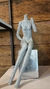 CORPO FEMININO RESINA SENTADA 37 CM - comprar online