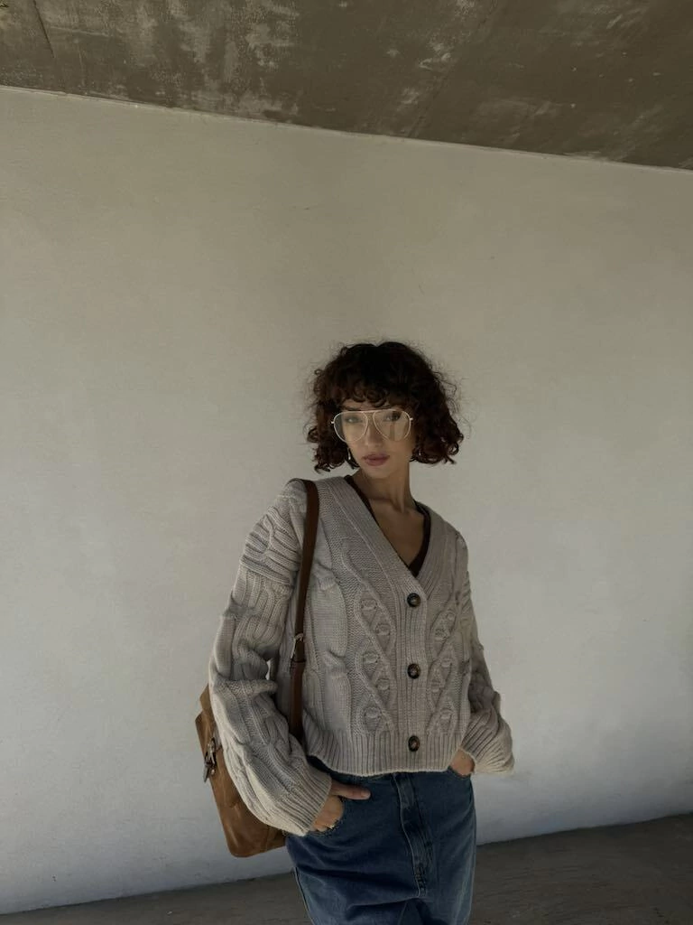cardigan belly