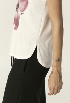 REMERA TRICIA - SAIL en internet