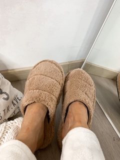 Imagen de PANTUFLÓN BEIGE