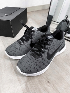 ZAPAS NIKE GREY MEN en internet