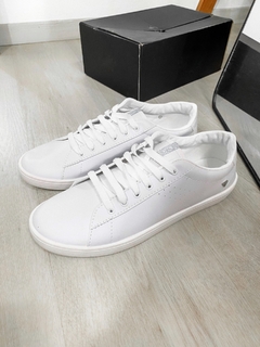 ZAPAS LACOSTE CUERO BLANCO - comprar online