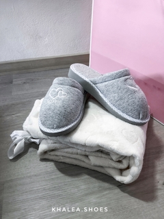 PANTUS REAL GREY en internet