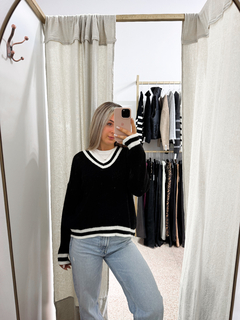 SWEATER UNIVERSITARIO BLACK - tienda online