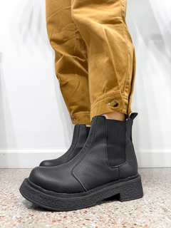 BOTAS LAGER